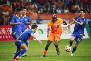 記者：若不出意外，大連鯤城明天將官宣穆謝奎加盟