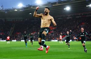 279場172球80助！薩拉赫英超參與252球，超越參與249球的亨利