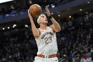 扎克-科林斯：希望每場比賽都能打48分鐘 但現(xiàn)在這不是我的角色