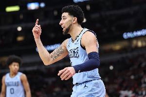 不愧名宿之子！小皮蓬高效10中5得13分2板2助1帽 正負(fù)值為+8