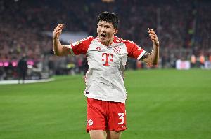 近幾周吃止痛藥！金玟哉：11月膝蓋受傷，當(dāng)時(shí)決定咬緊牙關(guān)堅(jiān)持