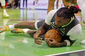 里德：失利很艱難 但我們?nèi)匀恍枰嗷W習&讓自己處于成功的位置