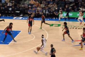 招牌動作！克勞福德轉(zhuǎn)發(fā)亞歷山大今日背運繞腰瀟灑跳投