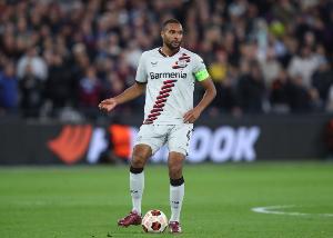 巴薩關(guān)注多位合同即將到期球員：塔領(lǐng)銜，薩拉赫、阿方索在列