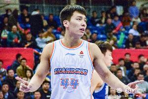 真硬！陳培東6中4&三分4中3得13分&第四節(jié)命中兩記關(guān)鍵三分