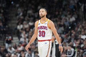 庫里：每個人對比賽都有自己的看法 我永遠不會反對三分球投射