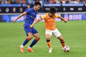 津媒：“鋒衛(wèi)搖擺人”張威到來，或引發(fā)津門虎陣容巨變