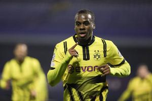 德媒：拜仁關(guān)注吉滕斯但未與其團(tuán)隊(duì)聯(lián)系 幾支英超球隊(duì)已展開接觸