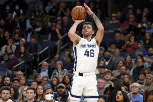 美記：勇士綠軍熱火魔術(shù)籃網(wǎng)火箭均有意灰熊球員約翰-康查爾