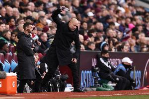 曼城本賽季在英超領(lǐng)先情況下丟了12分，比整個(gè)上賽季都多