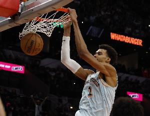 文班42分大橋41分&圣誕大戰(zhàn)雙方皆有40+ NBA近63年以來首次