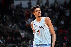 哈特大贊文班：當(dāng)詹姆斯KD這些老家伙退役 聯(lián)盟有接班人啦！