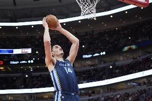 正負值+29全隊最高！埃迪15中9砍21分16板2助2帽&9個前場板