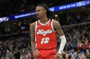 正負(fù)值+22最高！莫蘭特半場3中3拿到11分8助 罰球4中4