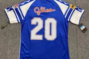 滬媒：申花球迷關(guān)注下賽季球衣 各種“諜照”足見球迷期待