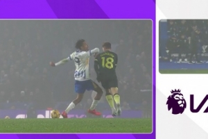 克拉滕伯格：佩德羅肘擊動(dòng)作沒(méi)有擊中對(duì)手，按規(guī)則不會(huì)染紅