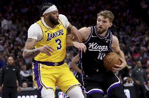 王子星：布朗合同在手 工作未來也不愁 還是國王更發(fā)愁