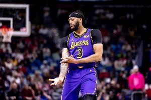 生吞活剝！濃眉16中12罰球13中11爆砍36分15板8助 把小薩打到犯滿