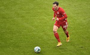 記者：特爾和阿茲努傾向冬窗留隊而非外租，明夏可能賣格雷茨卡