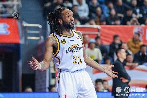 火力全開！遼寧外援威爾斯打滿半場(chǎng)17中8砍最高21分 三分7中3