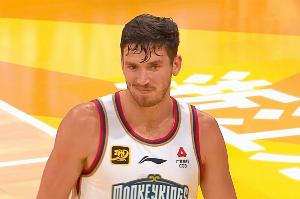 炸裂輸出！首節(jié)末到次節(jié)中段同曦一度轟23-0 第二節(jié)凈勝上海14分