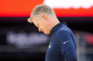 5打9??灣區(qū)名嘴：勇士vs科爾+裁判 那肯定是要被打花的