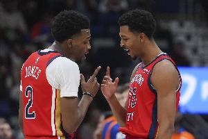 雙頂級(jí)3D真香！半場墨菲&赫伯特-瓊斯合力扔進(jìn)5記三分 合砍29分！