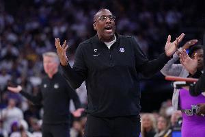 名記：解雇邁克-布朗前 國王曾嘗試引進(jìn)拉文&鶯歌&小火車&庫茲馬