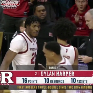 25年選秀前三熱門！星二代哈珀砍校隊(duì)41年來首個(gè)三雙 貝利砍24+8