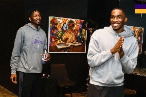 ????湖人官方曬DFS和米爾頓：成為紫金軍團(tuán)一員的第一天