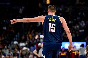 約基奇第5次砍30+20+10 超貝勒升至歷史第三&僅次于張伯倫和大O