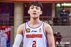 ??又開始不休息了！徐杰半場出戰(zhàn)22分鐘 5中2拿到8分2板8助2斷