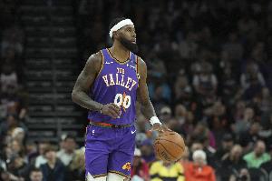 屋漏偏逢連夜雨！羅伊斯-奧尼爾腳踝扭傷 將在10天后進(jìn)行重新評(píng)估