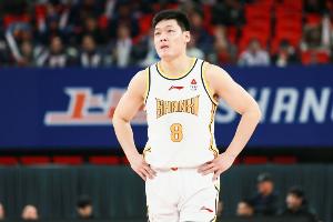 直播吧：籃協(xié)近期召開裁判線上會議 提及張寧犯規(guī)