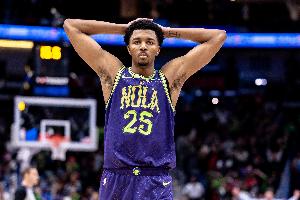 難救主！特雷-墨菲24中11空砍全場最高34分 上半場25分