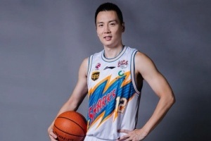 當(dāng)年與陳江華齊名…如今上海灘“盧爹”