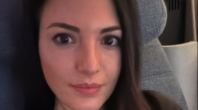 她也萊了！馬萊萊經(jīng)紀(jì)人Angela Rullo曬自拍照，與中超再續(xù)前緣