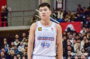 三分25中4！夏曉司：山東外線和絕對強(qiáng)隊(duì)有差距 中游球隊(duì)群雄亂戰(zhàn)