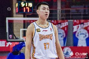 ??得籃板者得天下！山西全場籃板比寧波多21個&前場籃板24-11！