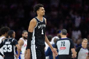 保羅：文班能連續(xù)20年保持高水準(zhǔn) 你了解他之后會(huì)更粉他