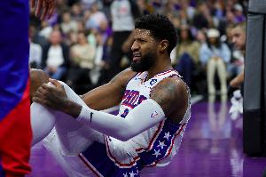 你確定他去防??哥？阿里納斯：?jiǎn)讨蜗肴シ赖氖抢露皇谴舐? >
                                        </div>
                                    </div>
                                    <div   id=