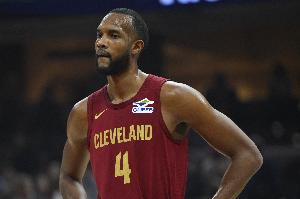 狼王的期待！加內(nèi)特：莫布里必須開始大聲要球 然后狠狠砸進籃筐