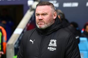 約克：魯尼應(yīng)該在媒體上少花些時間，他可以學(xué)基恩去當(dāng)評論員