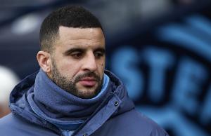 內(nèi)維爾&基恩：沃克作為曼城隊(duì)長(zhǎng) 他不該在球隊(duì)艱難時(shí)申請(qǐng)離隊(duì)