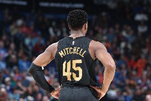 米切爾：輸球是我的原因 作為一個領(lǐng)袖我必須得樹立起榜樣