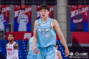 中國籃球新希望！楊瀚森連續(xù)兩個(gè)賽季入選全明星首發(fā)陣容