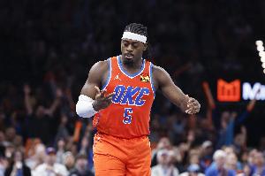 米切爾：多特是個非常出色的防守球員 他讓我們的進攻變得很困難