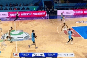 大個(gè)子也能很協(xié)調(diào)！拉科塞維奇轉(zhuǎn)換一條龍 假傳真上打成2+1！