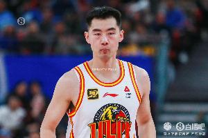 第三節(jié)10分也難改局面！崔晉銘13中6&三分7中3拿17分4板