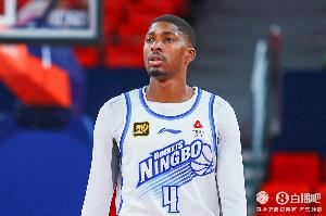 表現(xiàn)不俗！馬奇24投14中空砍37分6板 得分全場(chǎng)最高